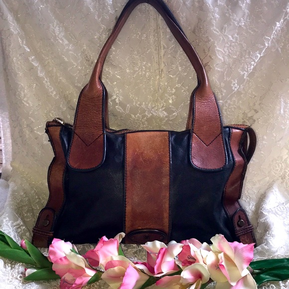 Fossil Handbags - Perfectly Distressed Vintage FOSSIL Handbag
